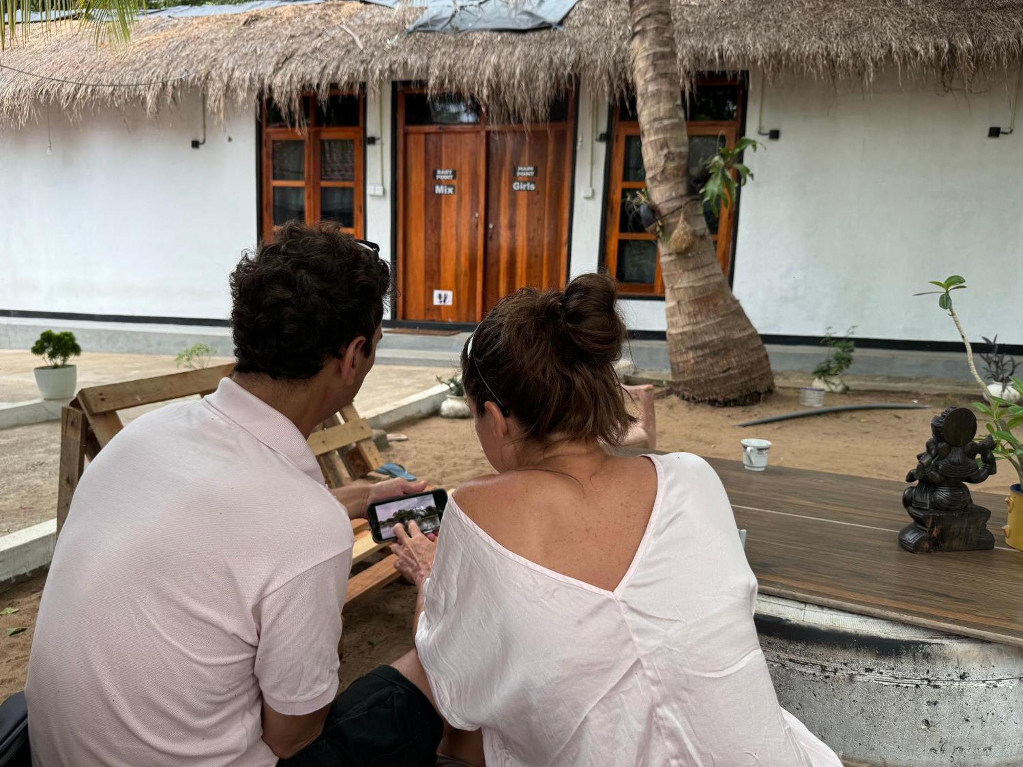 Surfing Lion Hostel Arugam Bay Exterior foto