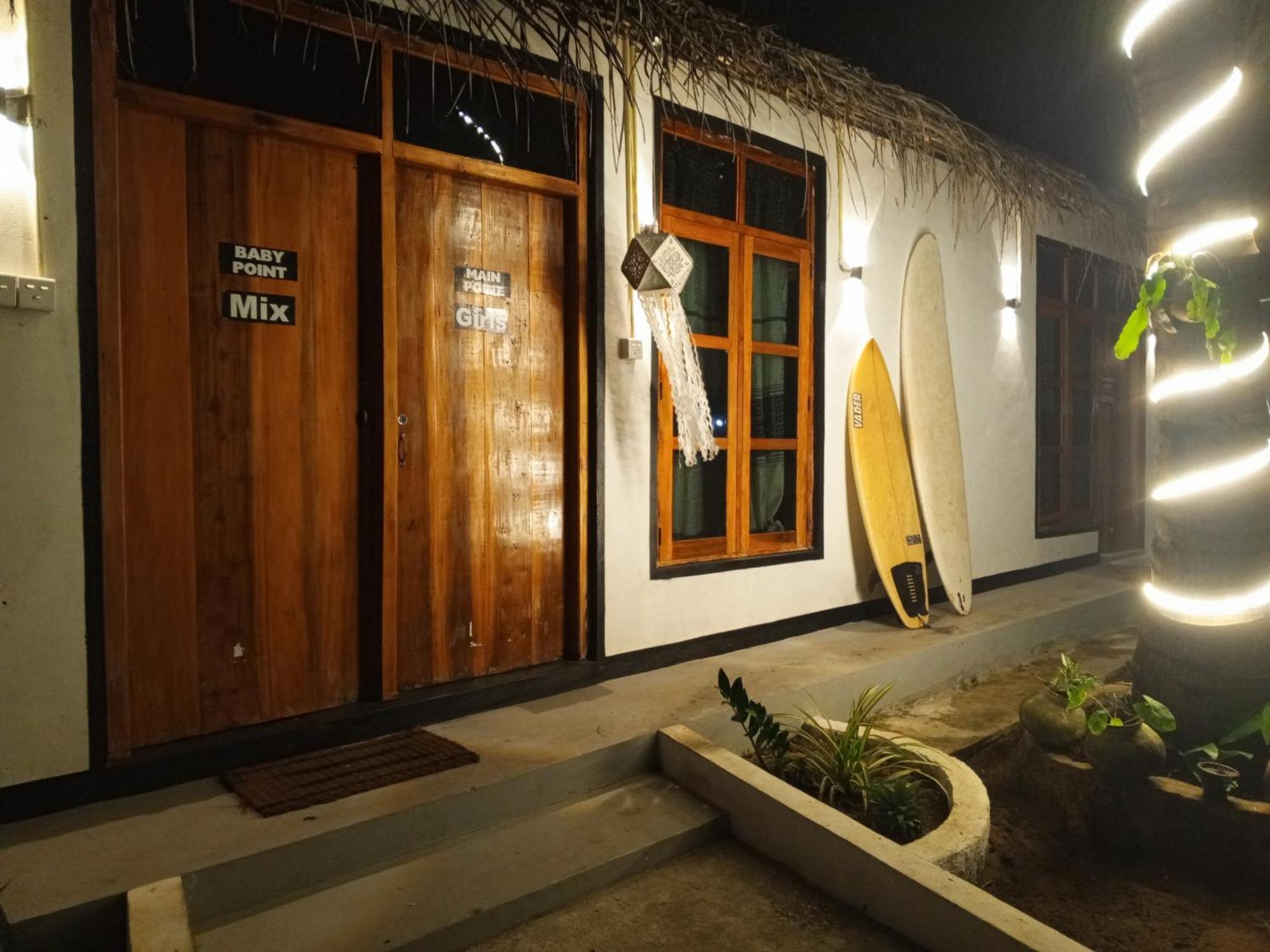 Surfing Lion Hostel Arugam Bay Exterior foto