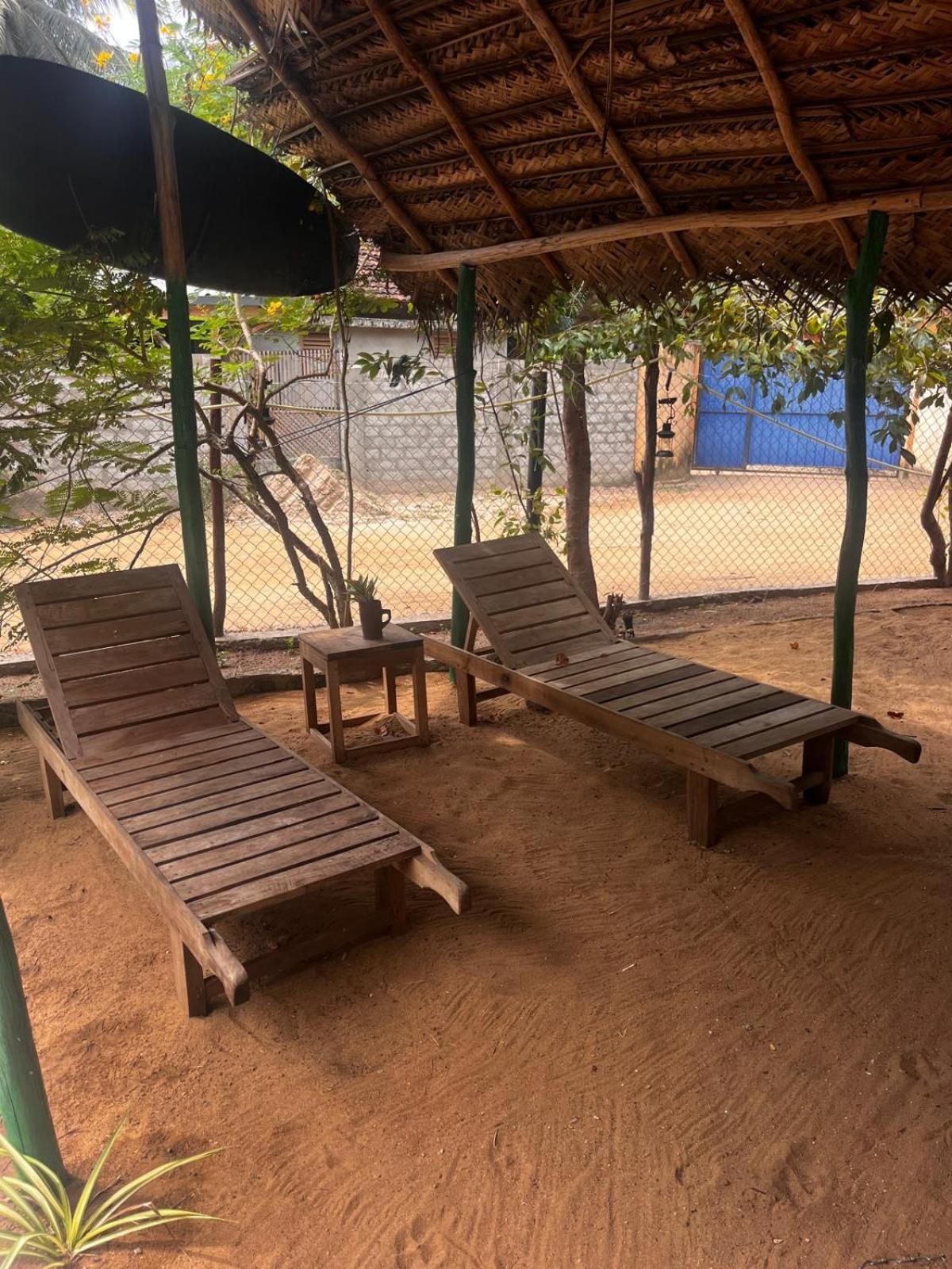 Surfing Lion Hostel Arugam Bay Exterior foto